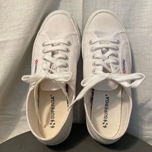 Ladies Cotu Classic 2750 Superga Sneakers